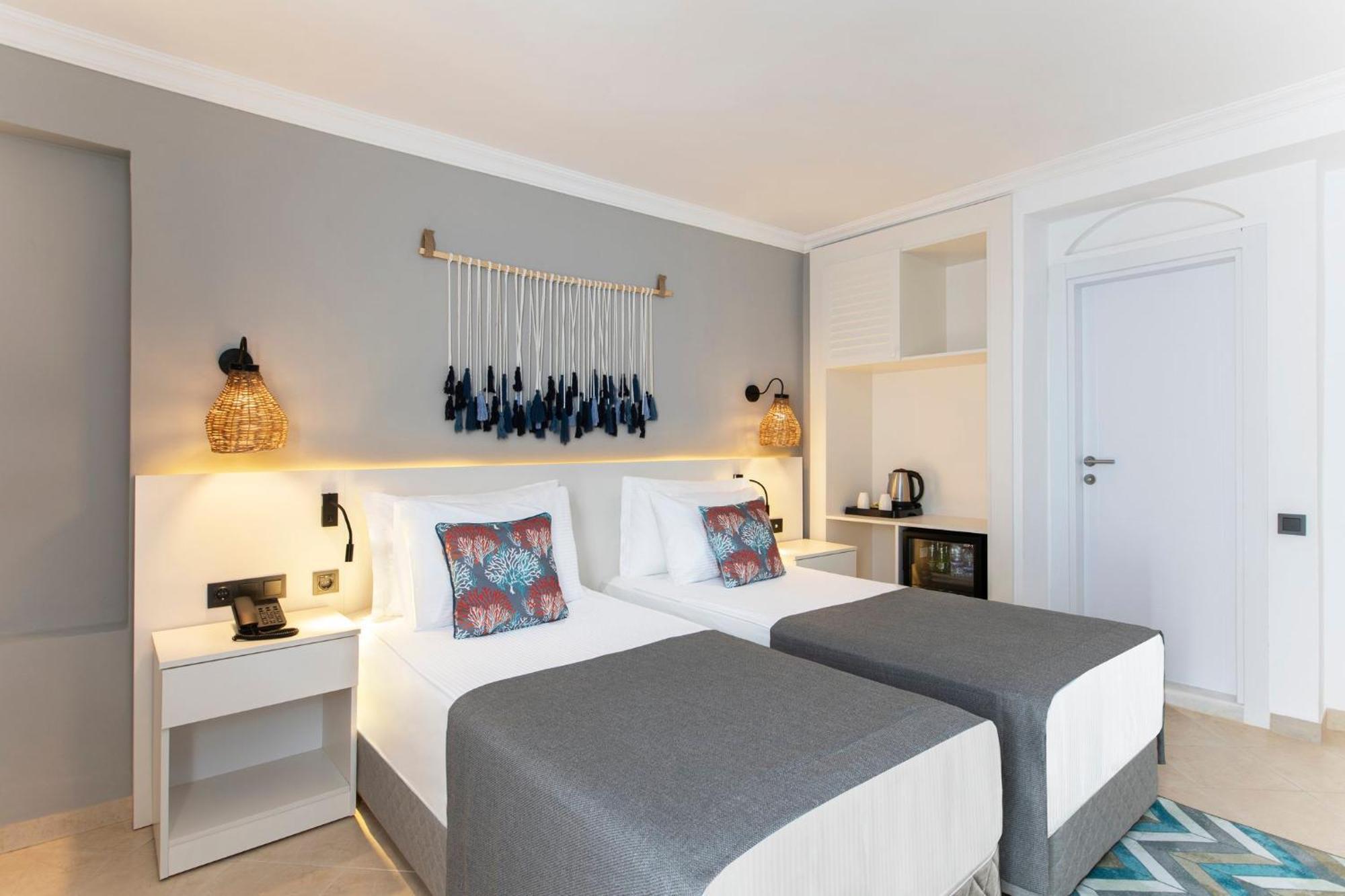 Holiday Inn Resort Bodrum By Ihg Exterior foto
